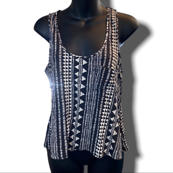 BILLABONG swingy sleeveless tribal print top flowy lightweight modal cotton Med - Picture 3 of 5